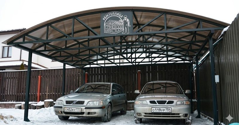 Ремонт навеса на две машины со сваркой каркаса и заменой поликарбоната в Столбовая Чехов